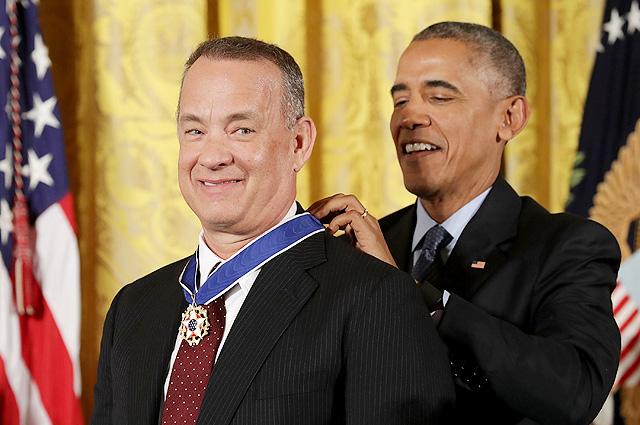 Prezident 21 məşhura medal verdi - fotolar