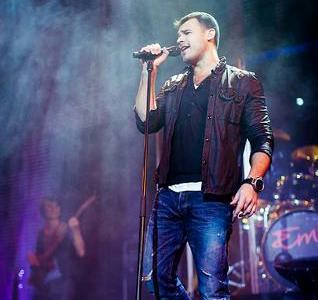 Emin Ağalarovun ifası hər kəsi təəccübləndirdi