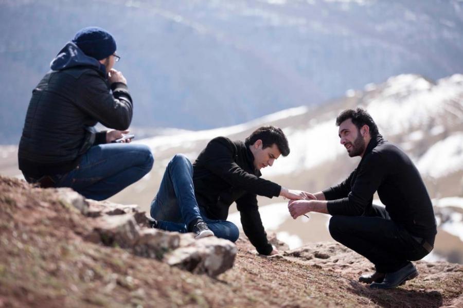 Müğənni diceylə dağa çıxdı (Fotolar)