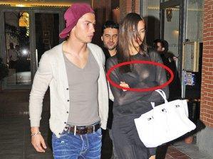 Ronaldonun sevgilisindən transparan şou