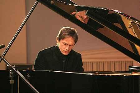 Fransalı pianoçu Fransua Şaplenin konserti keçiriləcək