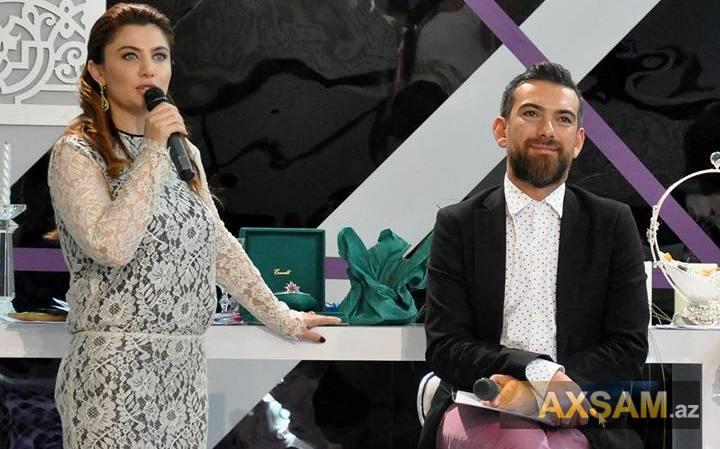 Hakan Akkaya “Özünə bax”da (Foto)