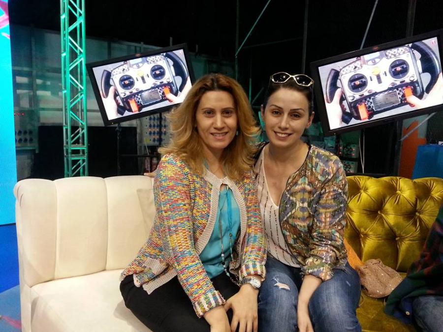 Azərinin verilişində Sezən Aksudan oxudu (Foto)