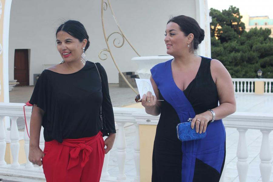 Elza Seyidcahanın bacısı da müğənnilik edəcək