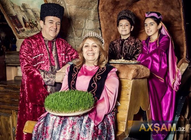 Səməd Səmədovun həyat yoldaşıyla fotosu