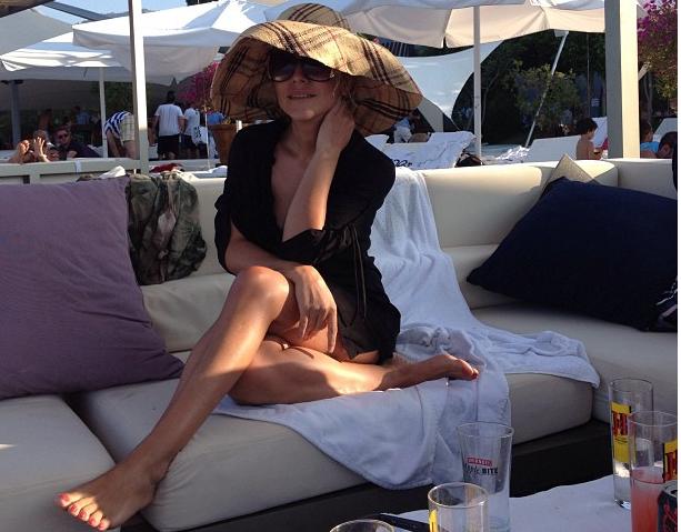 İradə İbrahimova Bodrum çimərliyində (Fotolar) 