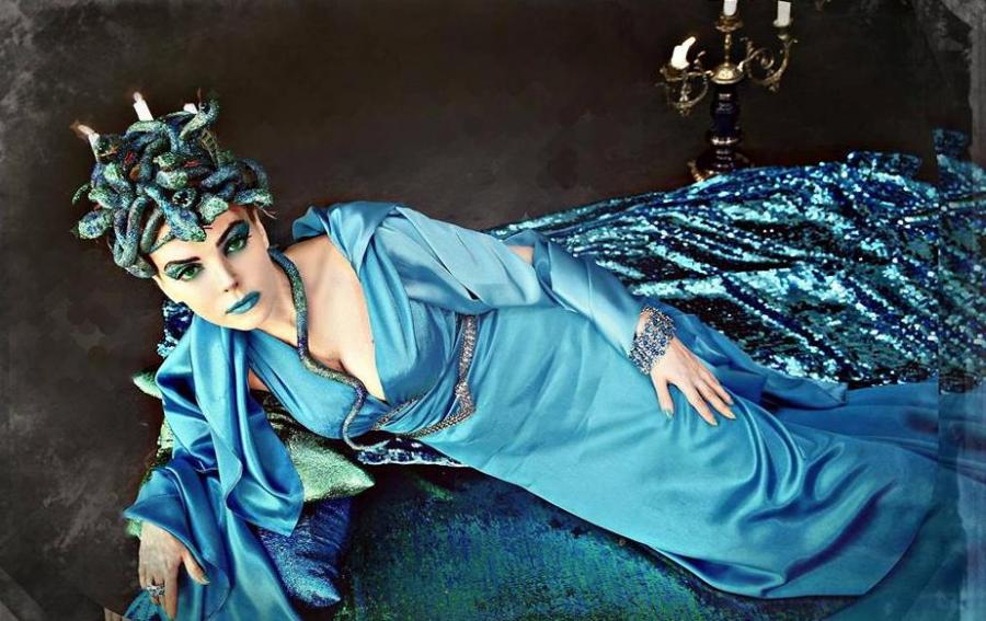 Toya hazırlaşan əməkdar artist Meduza Horqona oldu