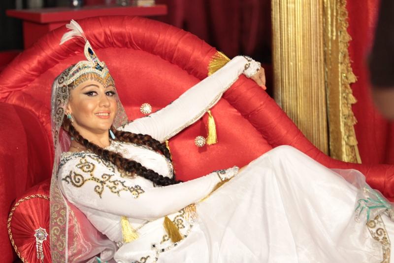 Fatiməni başqa ampluada görəcəyik - Fotolar