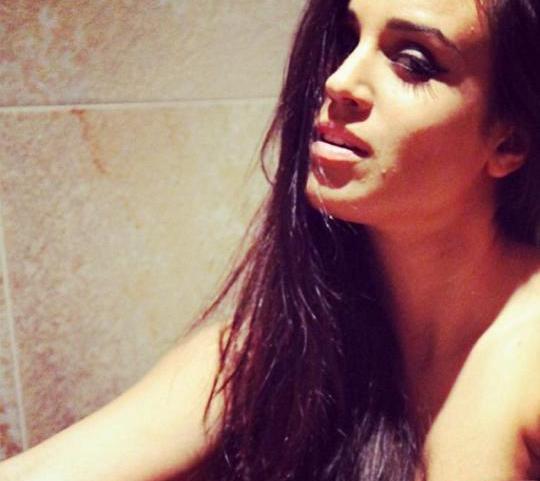 Ayselin maraqlı fotosu yayıldı