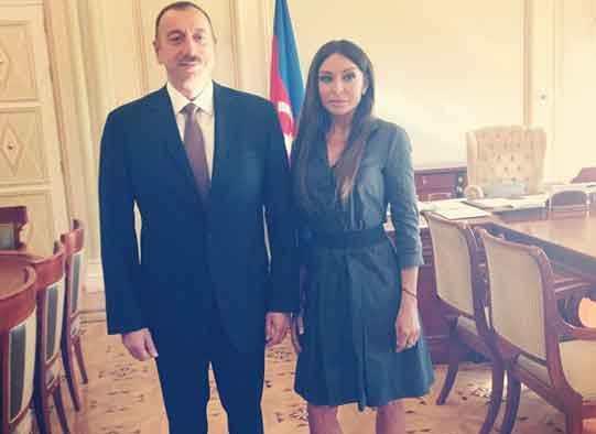 Prezidentin ailəsi qələbə sevincini bölüşdü - Fotolar