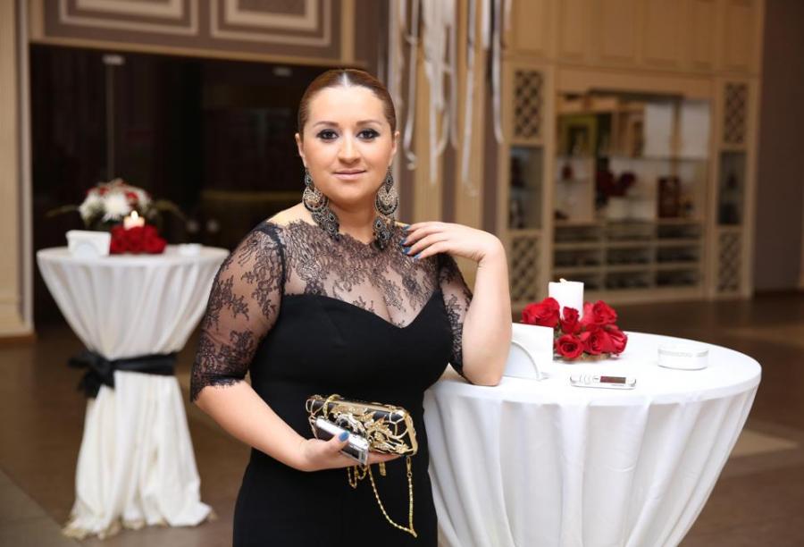 Xatirəni qorxuya salan zəng 