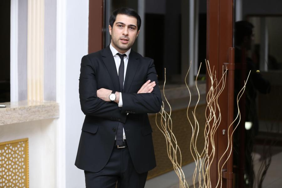 Namiq arıqlayıb bu hala düşdü