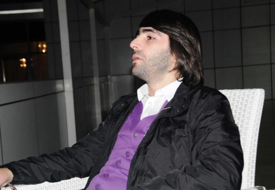Elşad Xose aylar sonra media qarşısına çıxdı