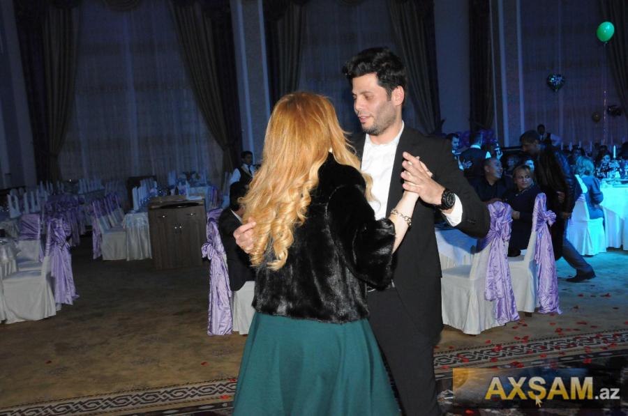Zaurla müğənnidən səmimi fotolar
