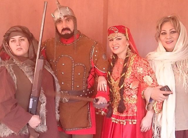 Sənətçilər tarixi qəhrəmanların obrazında