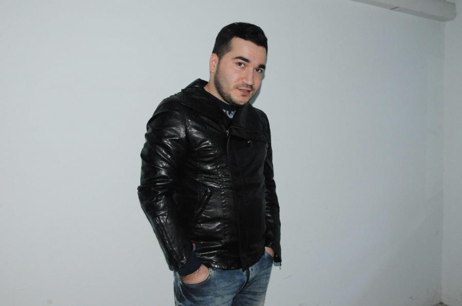 Elvin: “Nə olsun ki, əməkdar artistdir, bəyənmirəm” 
