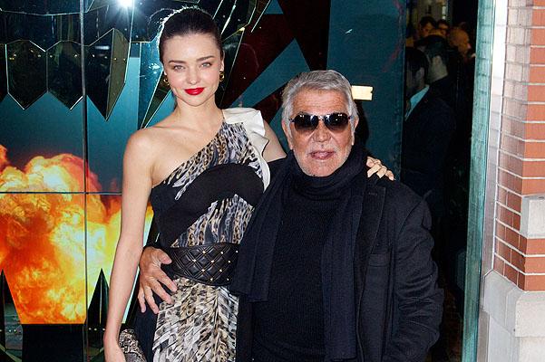 Miranda Kerr Kavallinin butikinin açılışında