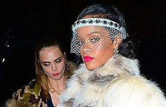 Rihanna Yeni ili Beyonsun ərinin klubunda qarşıladı