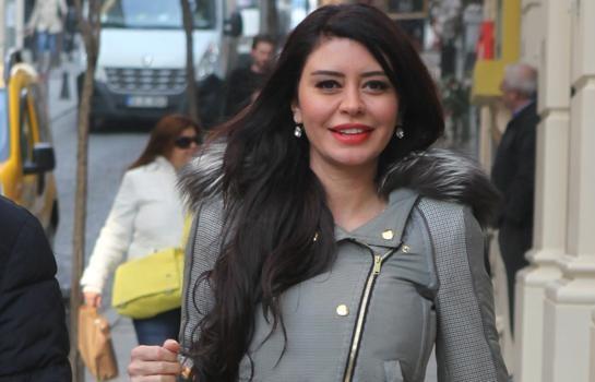 "Evimdə 203 cüt ayaqqabım var" -  fotolar