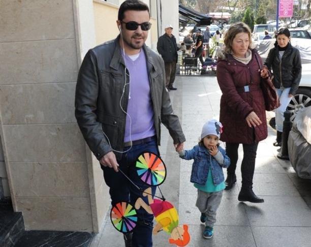Tanınmış müğənni Acuna "yox" dedi