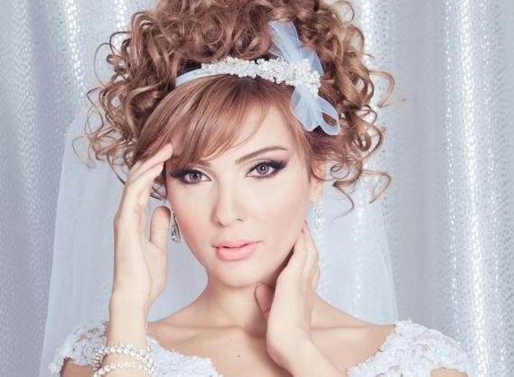 Model Səbinə gəlinlik geyindi – fotolar