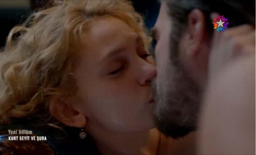 Kıvançın yeni serialında öpüşmə səhnəsi - fotolar+video