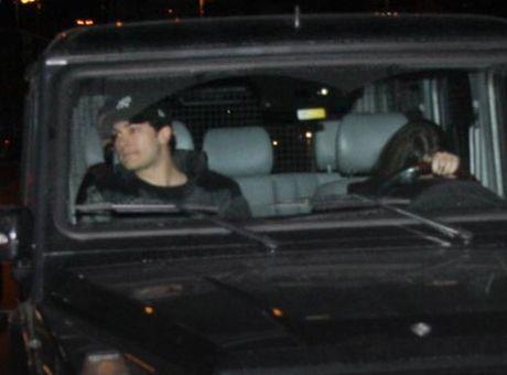 Çağatay Ulusoy başqa bir xanımla ortaya çıxdı - fotolar