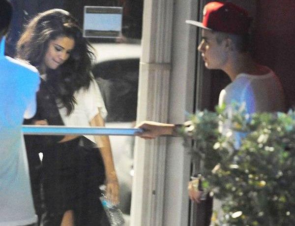 Castin Biber sərxoş Selenaya əsəbiləşdi - fotolar