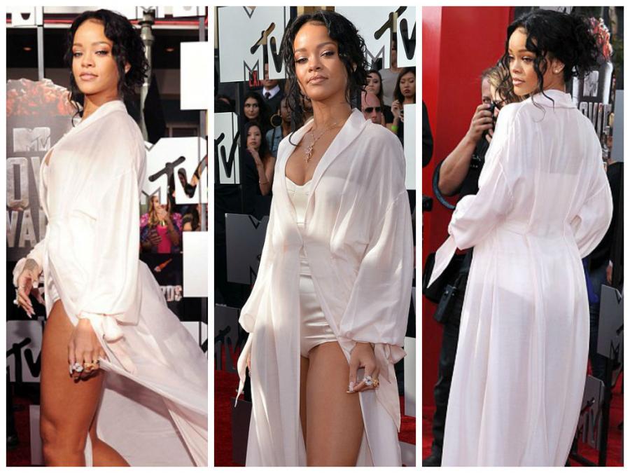 Rihanna seksual geyimi ilə diqqət mərkəzində 