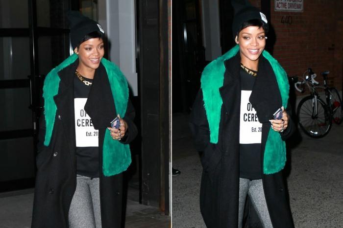 Rihanna telefonunda onun şəklini gəzdirir 