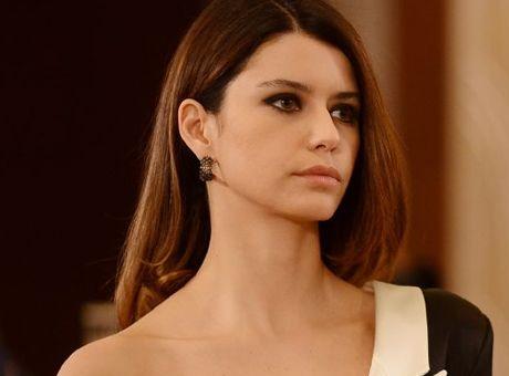Beren Saat keçmiş sevgilisini unutmayıb - foto