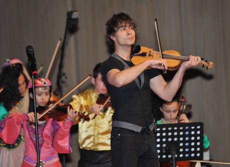 Aleksandr Rıbakın Bakı konsertindən fotolar
