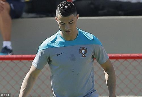 Ronaldo imicini yenə dəyişdi - fotolar