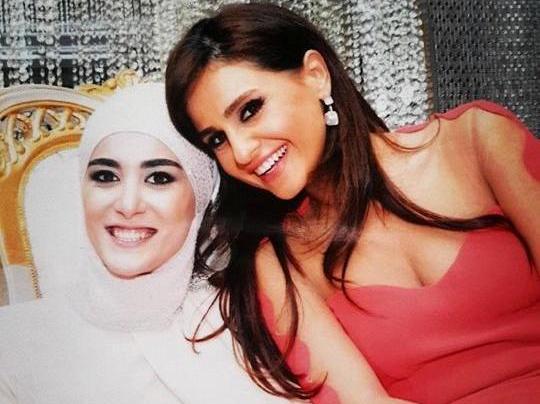 Günel bibisi qızının toyunda – fotolar 