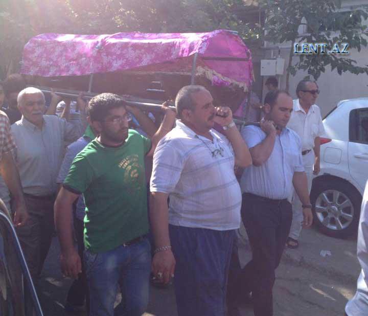 Xanım Qafarovanın cənazəsi evindən çıxarıldı