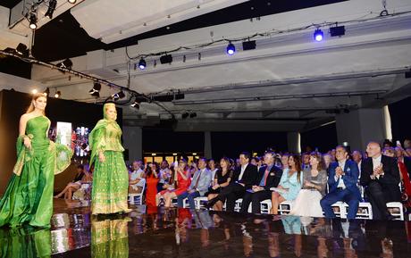 Mehriban Əliyeva Fransada moda nümayişində - fotolar
