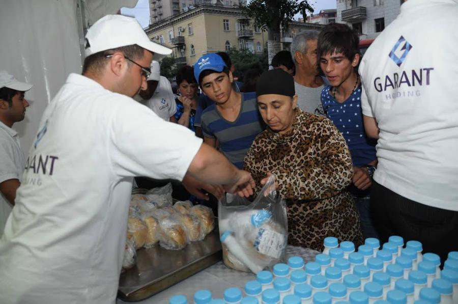 “Garant Holding” iftar süfrəsinə dəvət edir 
