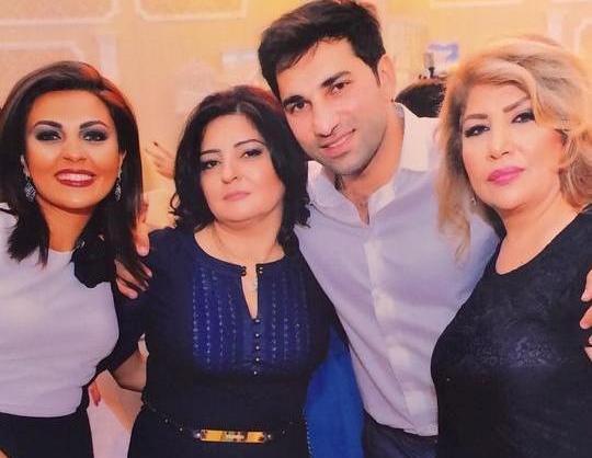 Gülay anası və qayınanası ilə - foto 