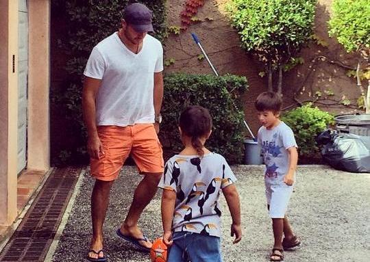 Emin oğlanları ilə futbol oynadı – foto