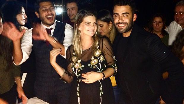 Pelin Karahan 30 yaşını qeyd etdi -fotolar