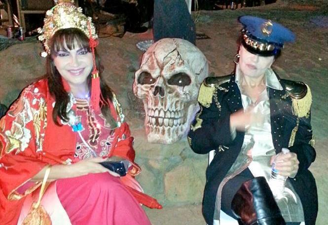 “Bəxt üzüyü”nün Sevdası Halloween-də - fotolar