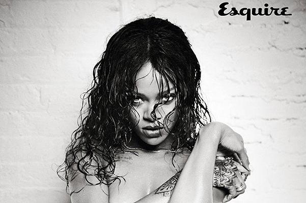 Rihannadan yarıçılpaq  fotosessiya
