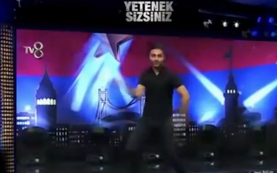 Azərbaycanlı rəqqasın “Yetenek Sizsiniz”də “maral” rəqsi - video 