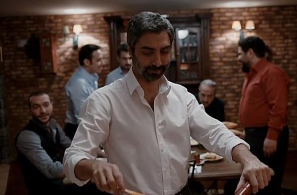 Polad Ələmdar yumurta-pomidor bişirdi - video+fotolar