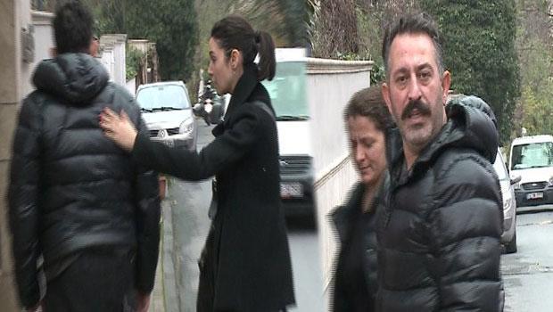 Keçmiş həyat yoldaşı Cem Yılmazı güclə sakitləşdirdi - fotolar 