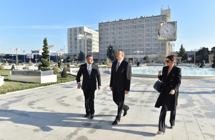 İlham Əliyev xanımı ilə yeni salınan parkda -  fotolar