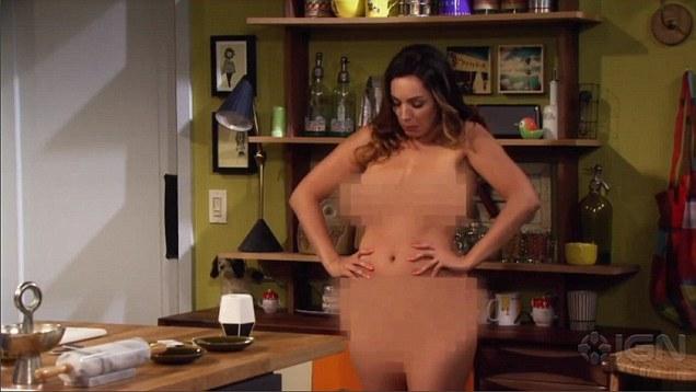 Məşhur model serial üçün soyundu - video 