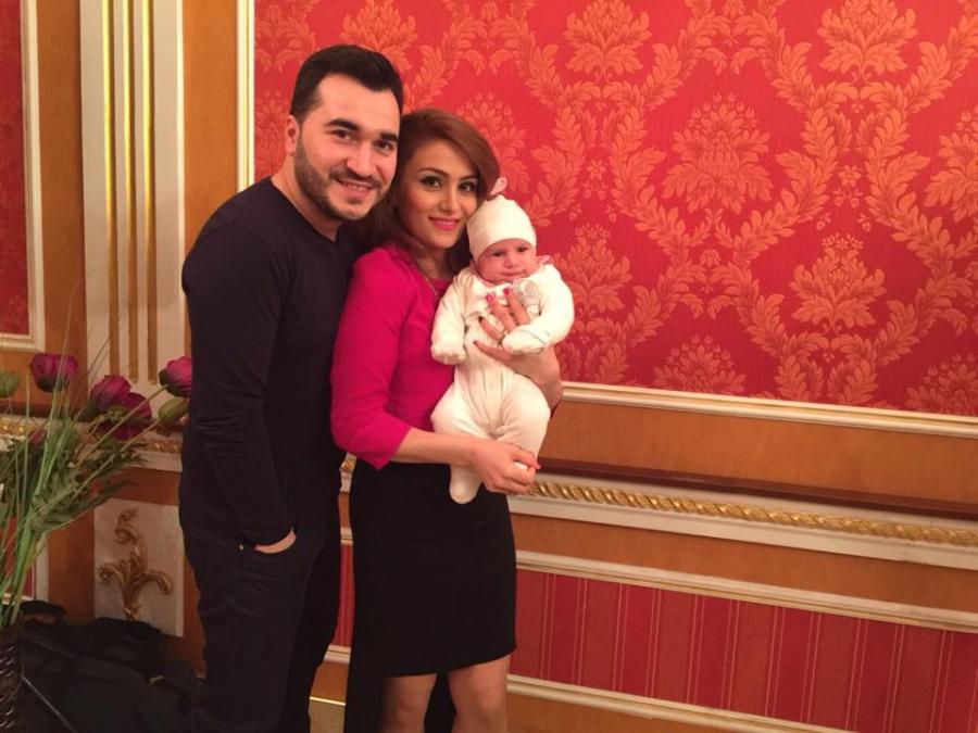 Azərbaycanlı müğənninin yeni doğulan oğlu - fotolar