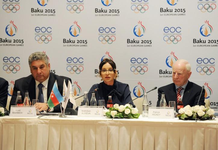 Mehriban Əliyeva "Bakı-2015"lə bağlı iclasda - fotolar