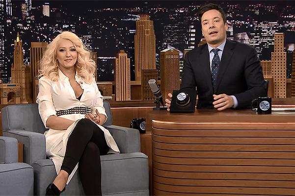Britni Spirsi, Şakiranı parodiya etdi - video